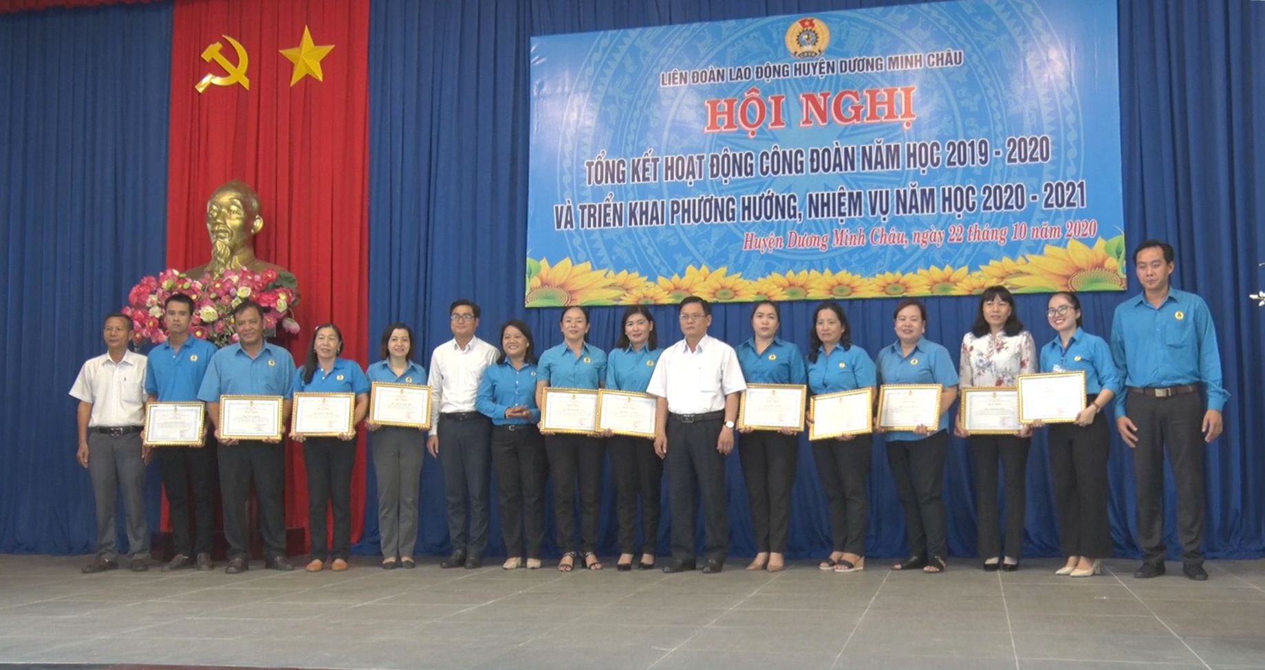 Liên đoàn Lao động Huyện Dương Minh Châu tổng kết hoạt động công đoàn khối trường học, năm học 2019-2020